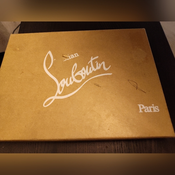 Louboutins - Picture 9 of 9